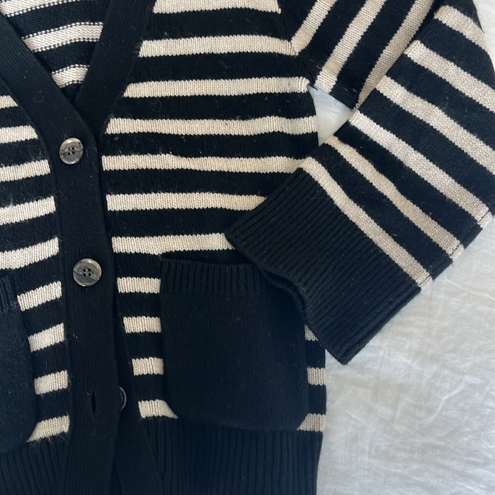 Lisa Yang Daphne Cardigan - Picture 9 of 15